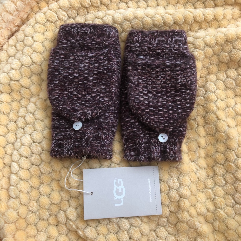 NWT UGG 100% Cashmere Flip Mitten
